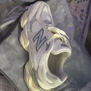 New Balance Cream and Gray Sneakers